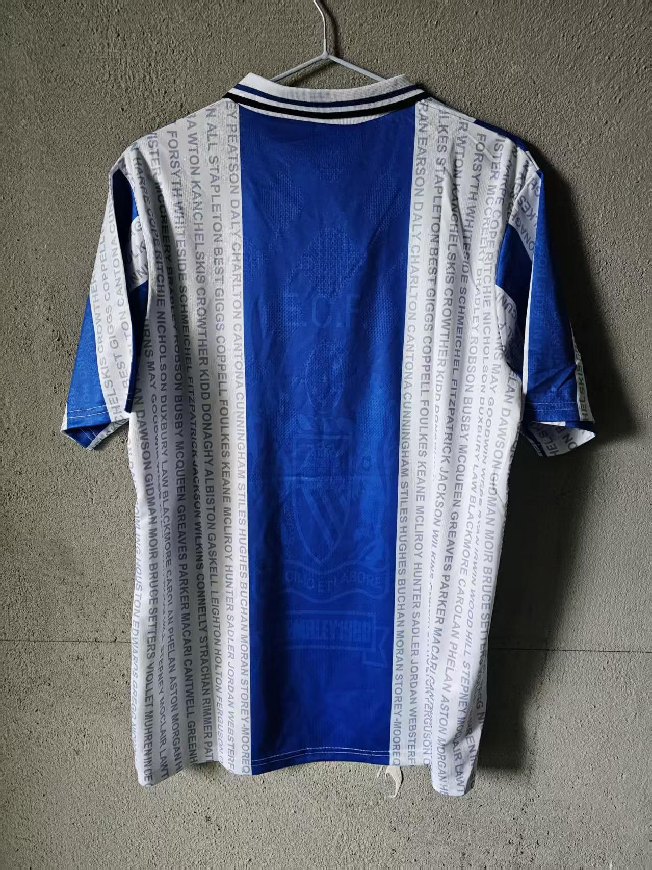 Other Vintage 94 96 Manchester United Jersey Size US S / EU 44-46 / 1 - 4 Thumbnail