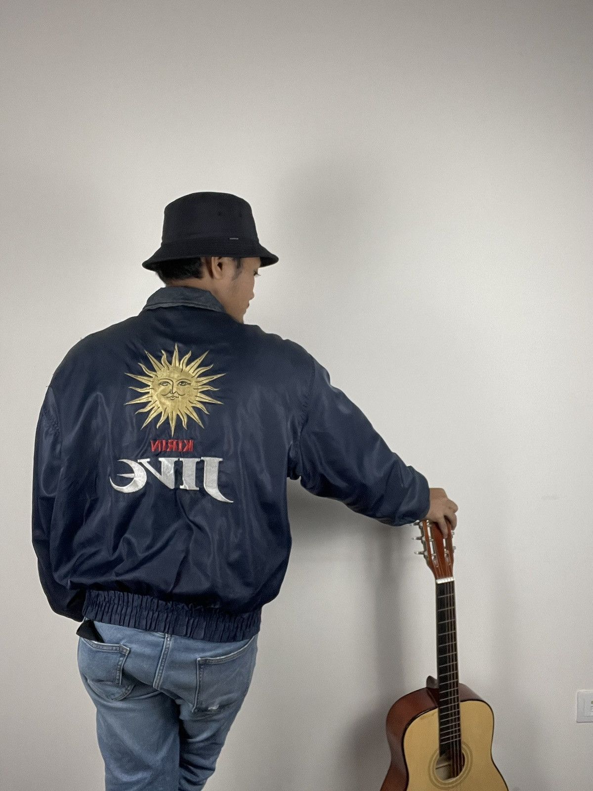 Japanese Brand × Vintage Vintage Kirin Jive Embroidery sun bomber jacket Size US L / EU 52-54 / 3 - 1 Thumbnail