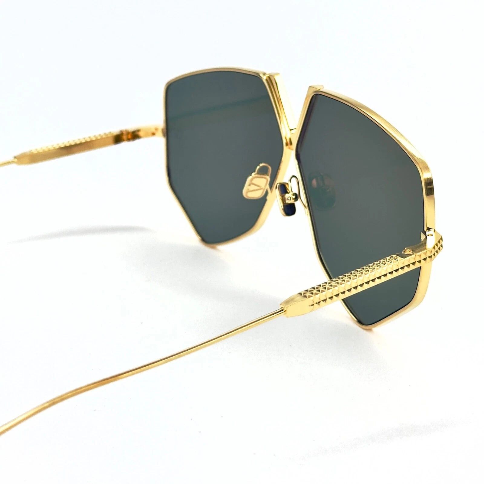 Valentino VALENTINO V HEXAGON VLS115 Gold Titanium VLS 115B Sunglass Size ONE SIZE - 4 Thumbnail