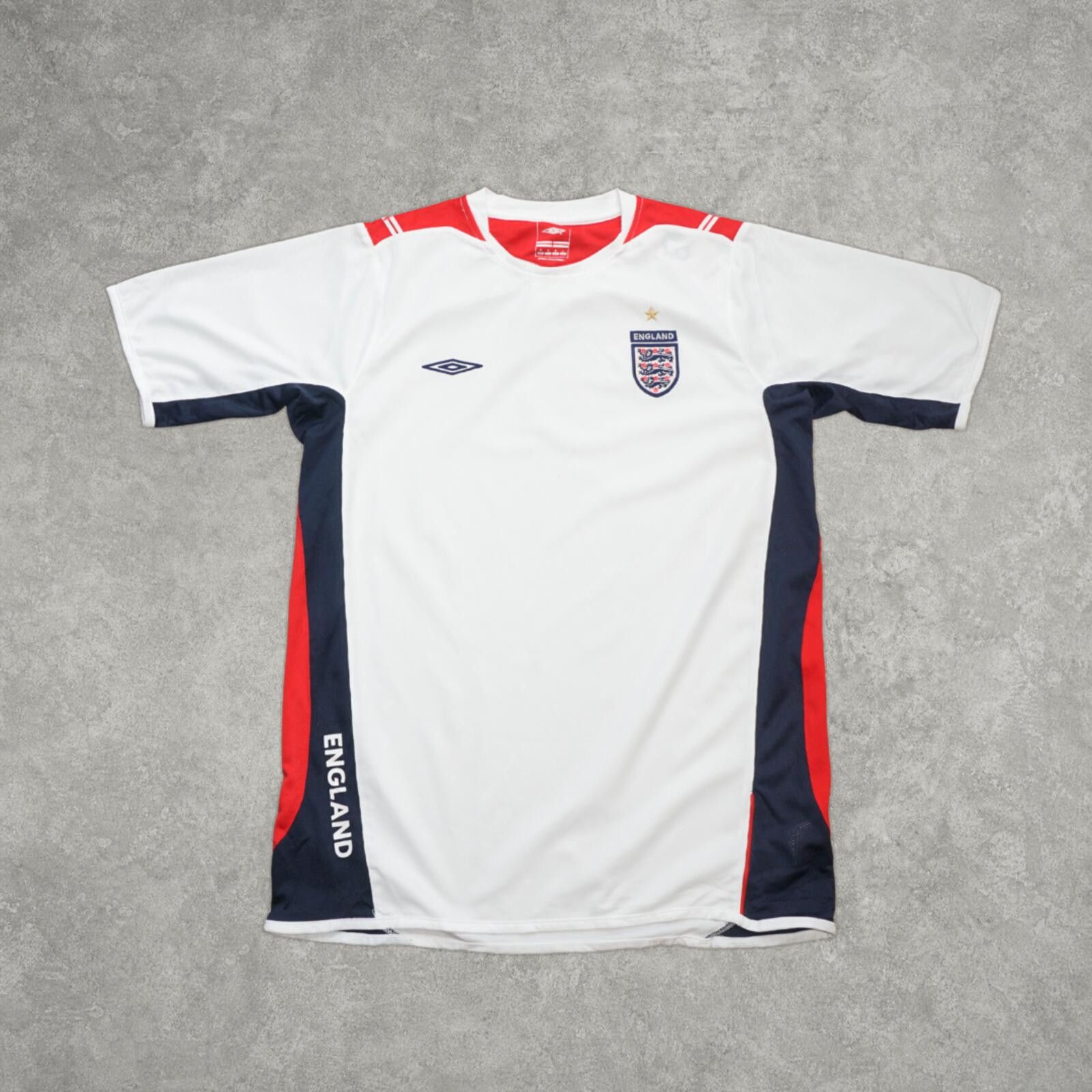 Umbro 2000s England Training Shirt Umbro (M/L) Size US M / EU 48-50 / 2 - 1 Thumbnail