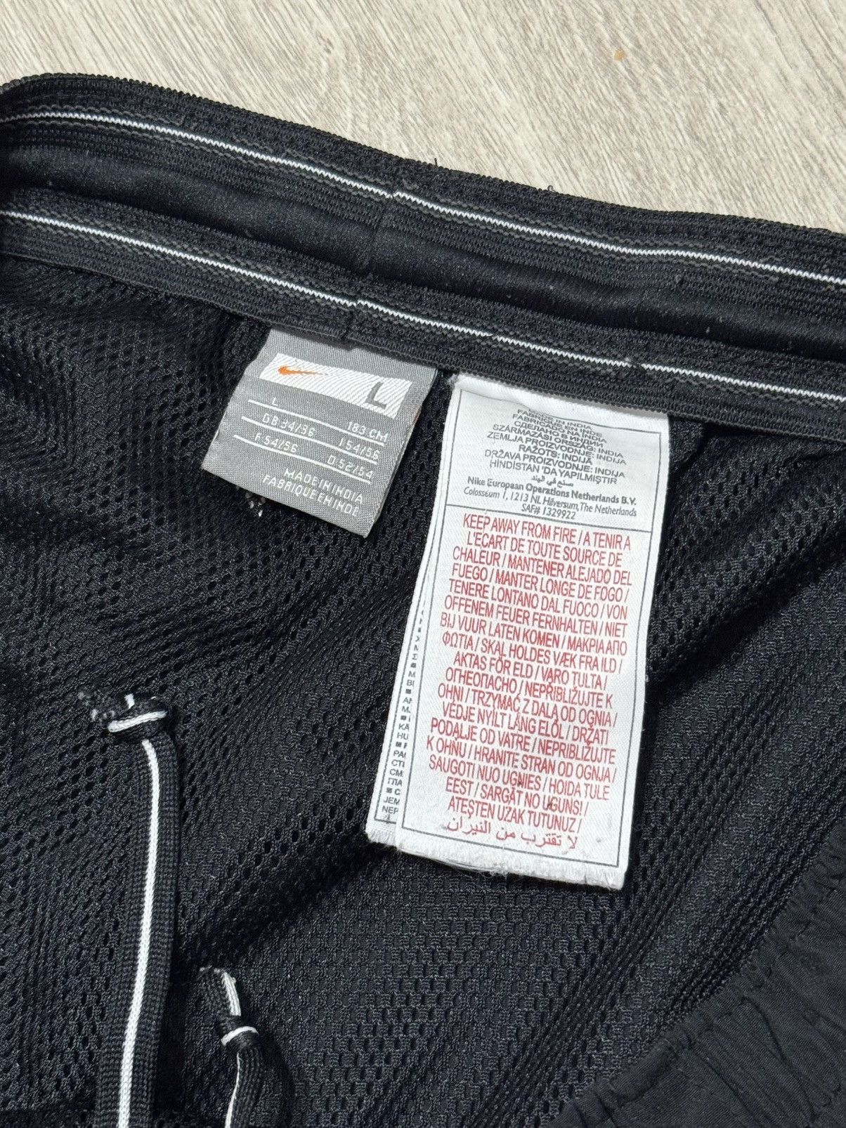 Nike 🔷Vintage Nike Manchester United Drill Y2K Nylon Track Pants🔷 Size US 36 / EU 52 - 4 Thumbnail