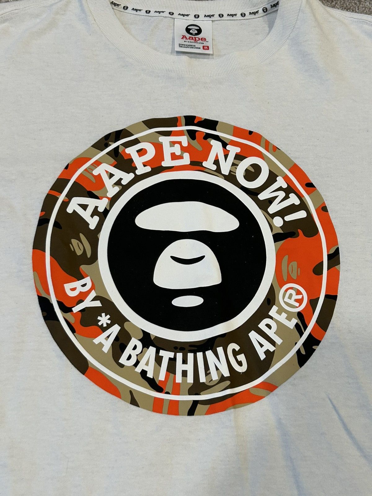 Aape × Bape RARE Aape Orange Camo Face Emblem Longsleeve by Bape Size US M / EU 48-50 / 2 - 3 Thumbnail