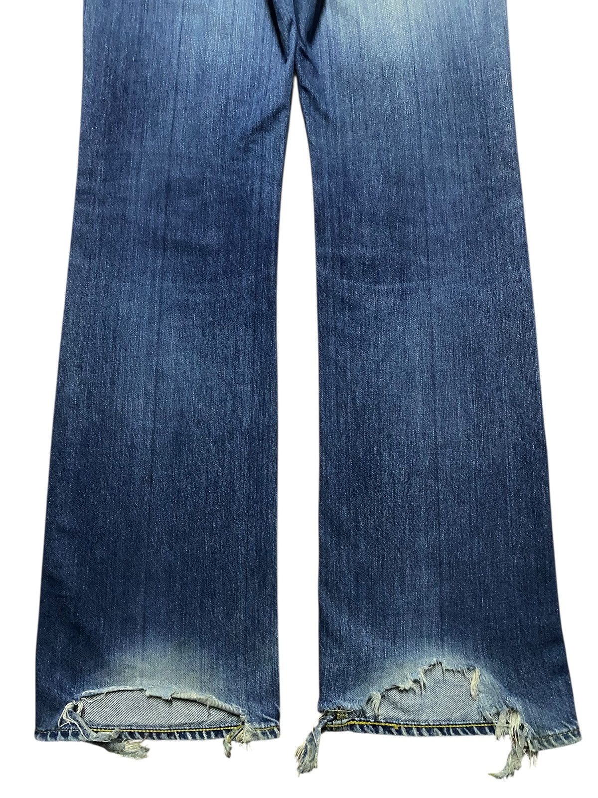 Issey Miyake × Lee Vintage Lee Riders Faded Wash Distressed Flare Jeans Size US 32 / EU 48 - 6 Thumbnail