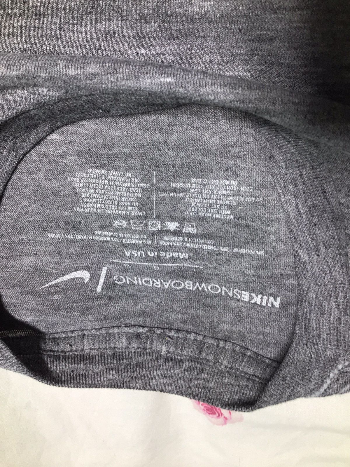 Other Nike snowboarding vintage t-shirt (size L) Size US L / EU 52-54 / 3 - 2 Thumbnail