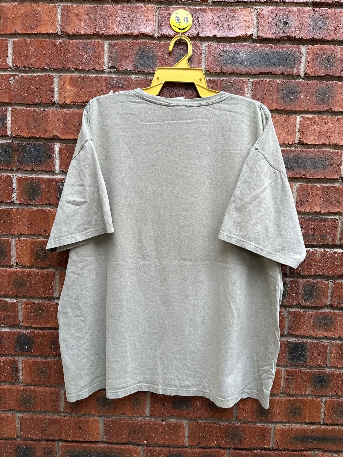 Universal Studios × Vintage Vintage Universal Studios Faded Tee Size US XXL / EU 58 / 5 - 6 Thumbnail