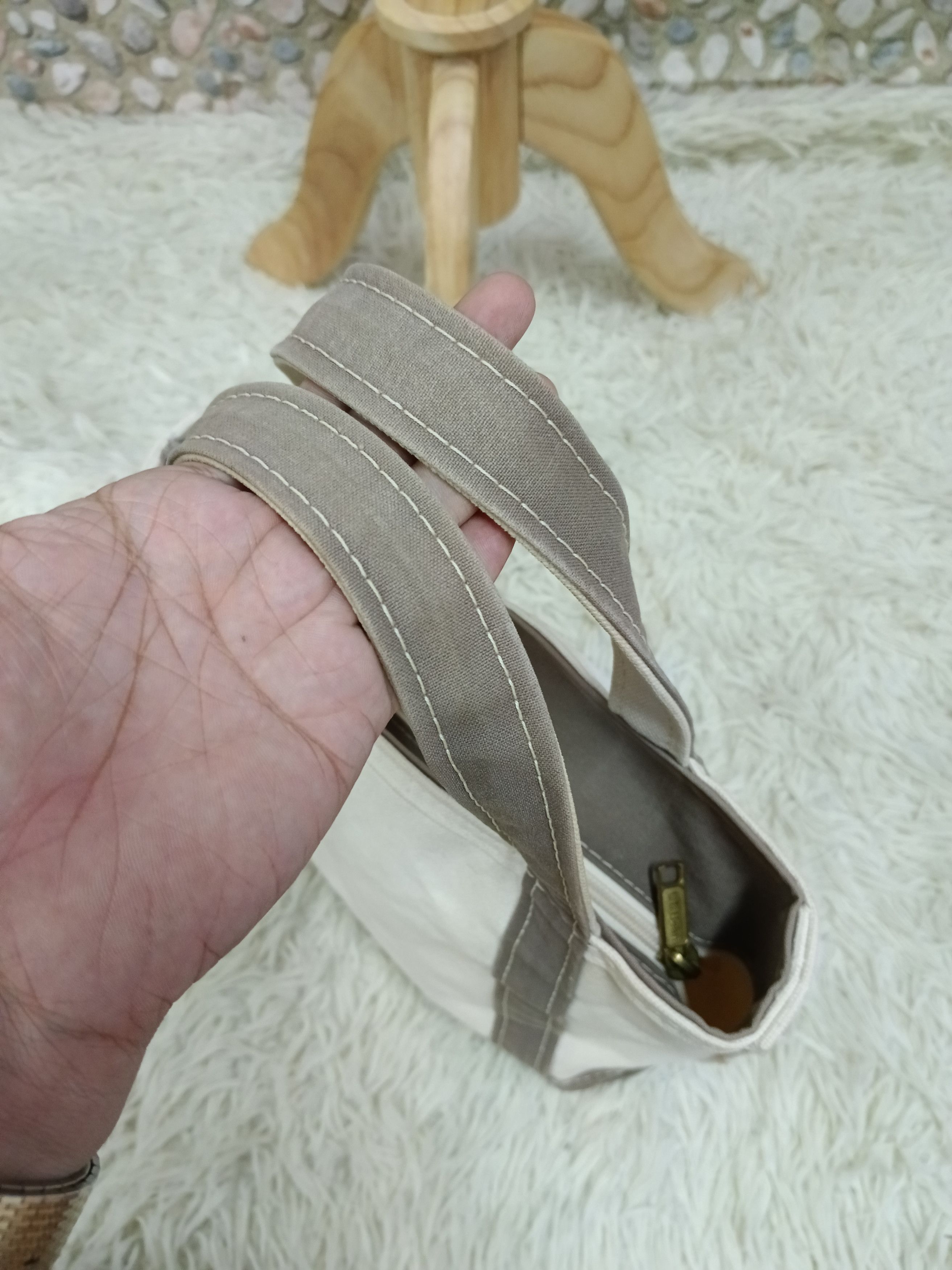 L.L. Bean DiSTRESS L.L BEAN VINTAGE HARD CANVAS TOTE BAG Size ONE SIZE - 6 Thumbnail