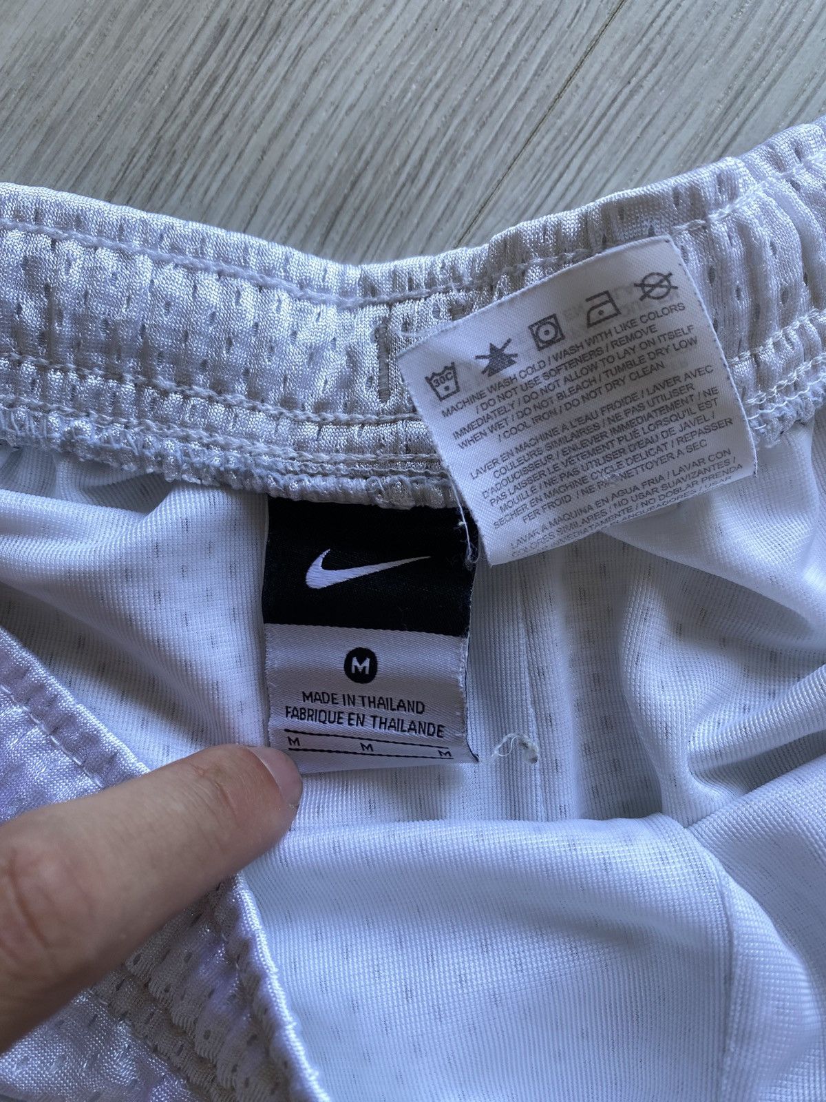 Nike × Vintage Vintage Nike Shorts Size US 32 / EU 48 - 4 Thumbnail