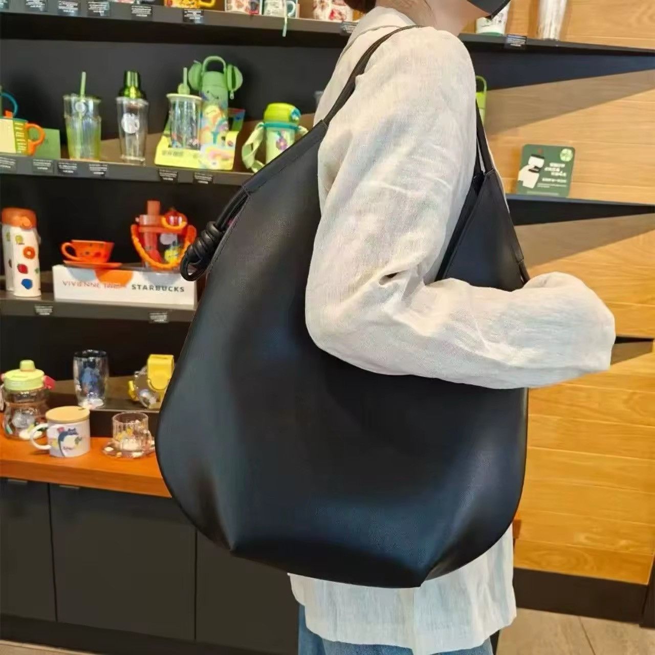 Other Minimalist Capacity Large Tote Shoulder Bag Size ONE SIZE - 4 Thumbnail