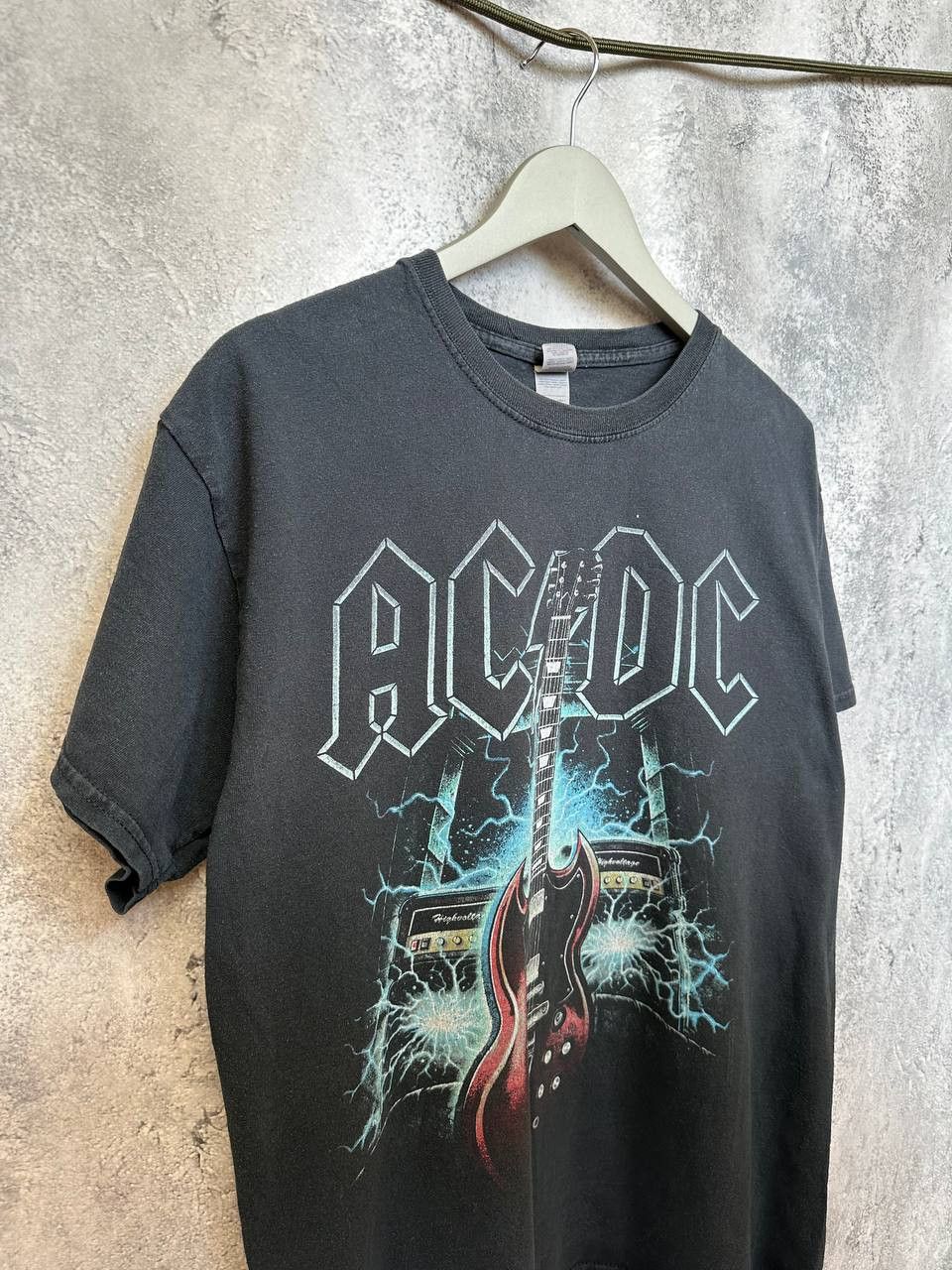 AC/DC AC/DC Guitar Gibson SG T-Shirt Vintage Rock Band Tee Size US L / EU 52-54 / 3 - 4 Thumbnail