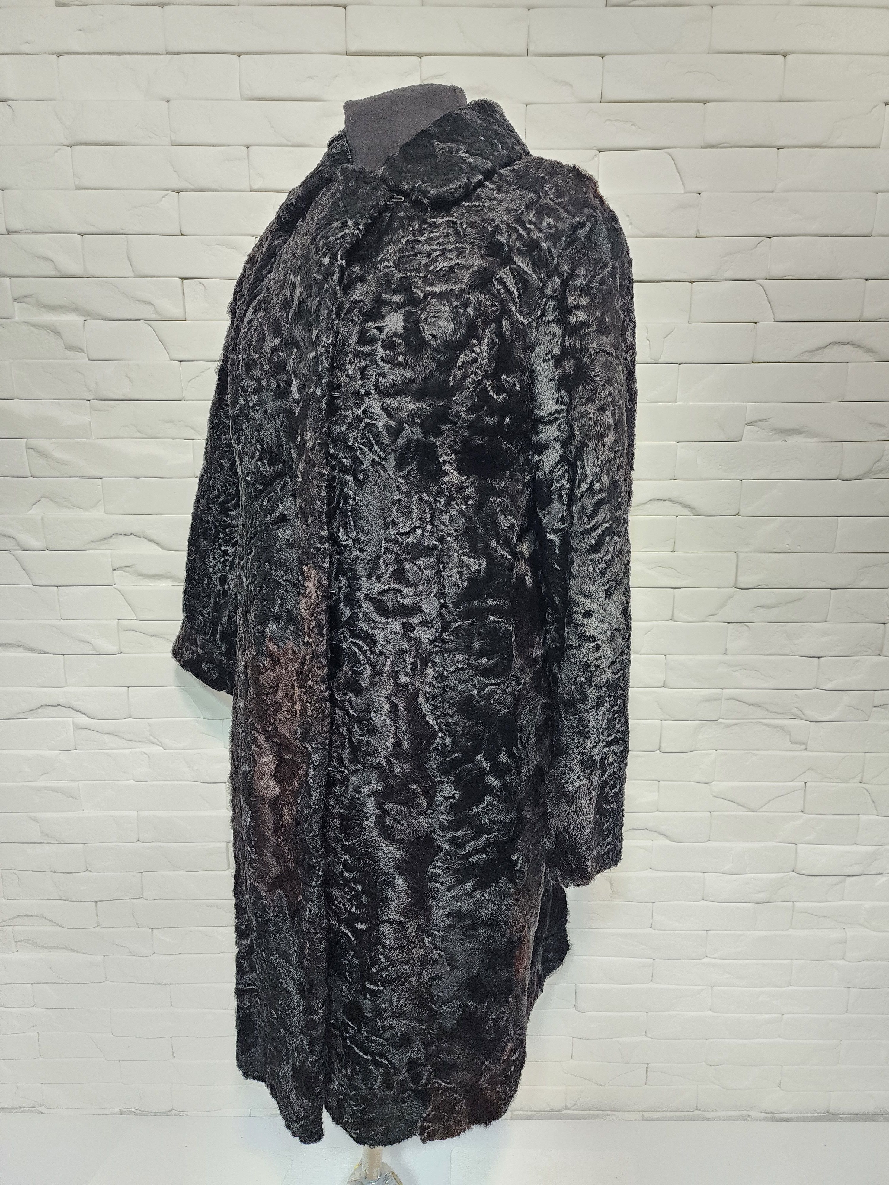 Designer Black Sheepskin Fur Coat Size L / US 10 / IT 46 - 2 Thumbnail