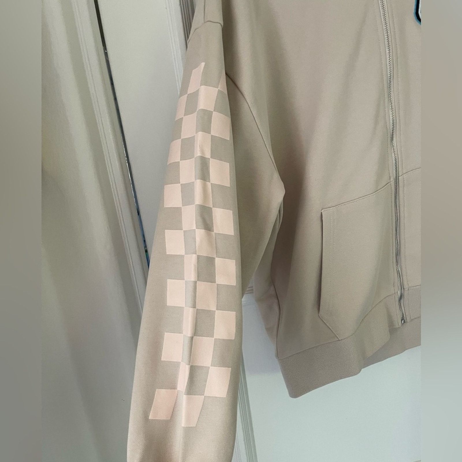 Homme + Femme La Homme and Femme, Global Zip Hoodie, Size: Medium Size US M / EU 48-50 / 2 - 3 Thumbnail