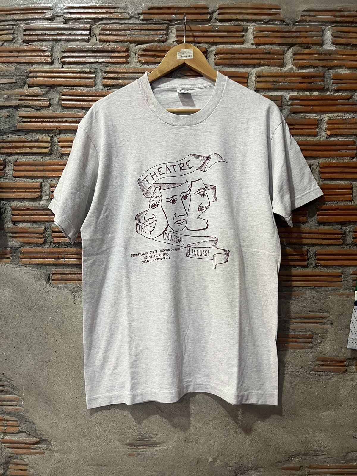 Vintage Vintage Theatre The Universal Language 1995’s Tshirt Size US L / EU 52-54 / 3 - 2 Thumbnail