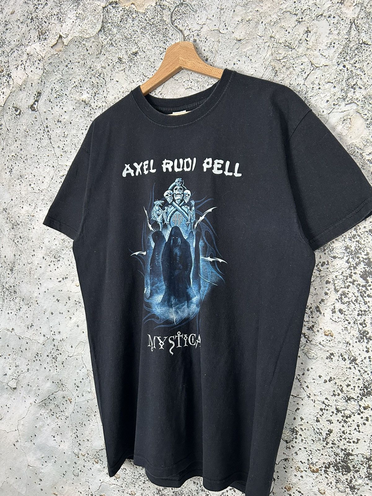 Band Tees Axel Rudi Pell Rock Band Tee Metal Grunge Punk Vintage Size US L / EU 52-54 / 3 - 2 Thumbnail