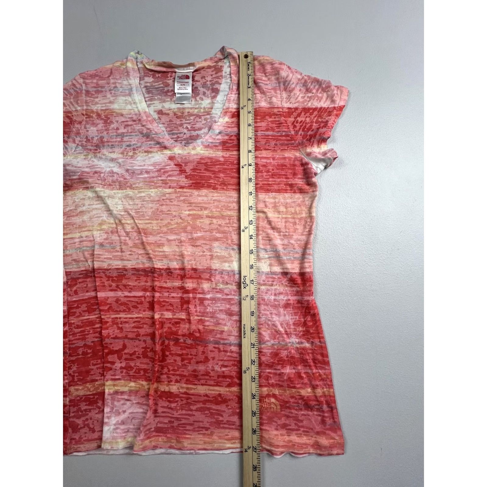 The North Face The North Face Shirt Womens XL Red Striped V-Neck Short Sleeve Lightweight Tee Size XL / US 12-14 / IT 48-50 - 5 Thumbnail