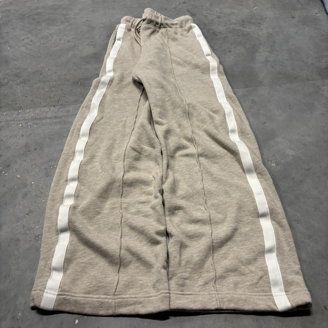 Japanese Brand × Vintage Crazy Vintage Y2K/2000s Baggy Cream Striped Comfy Wide Leg Streetwear Sweatpants! Size US 30 / EU 46 - 2 Thumbnail