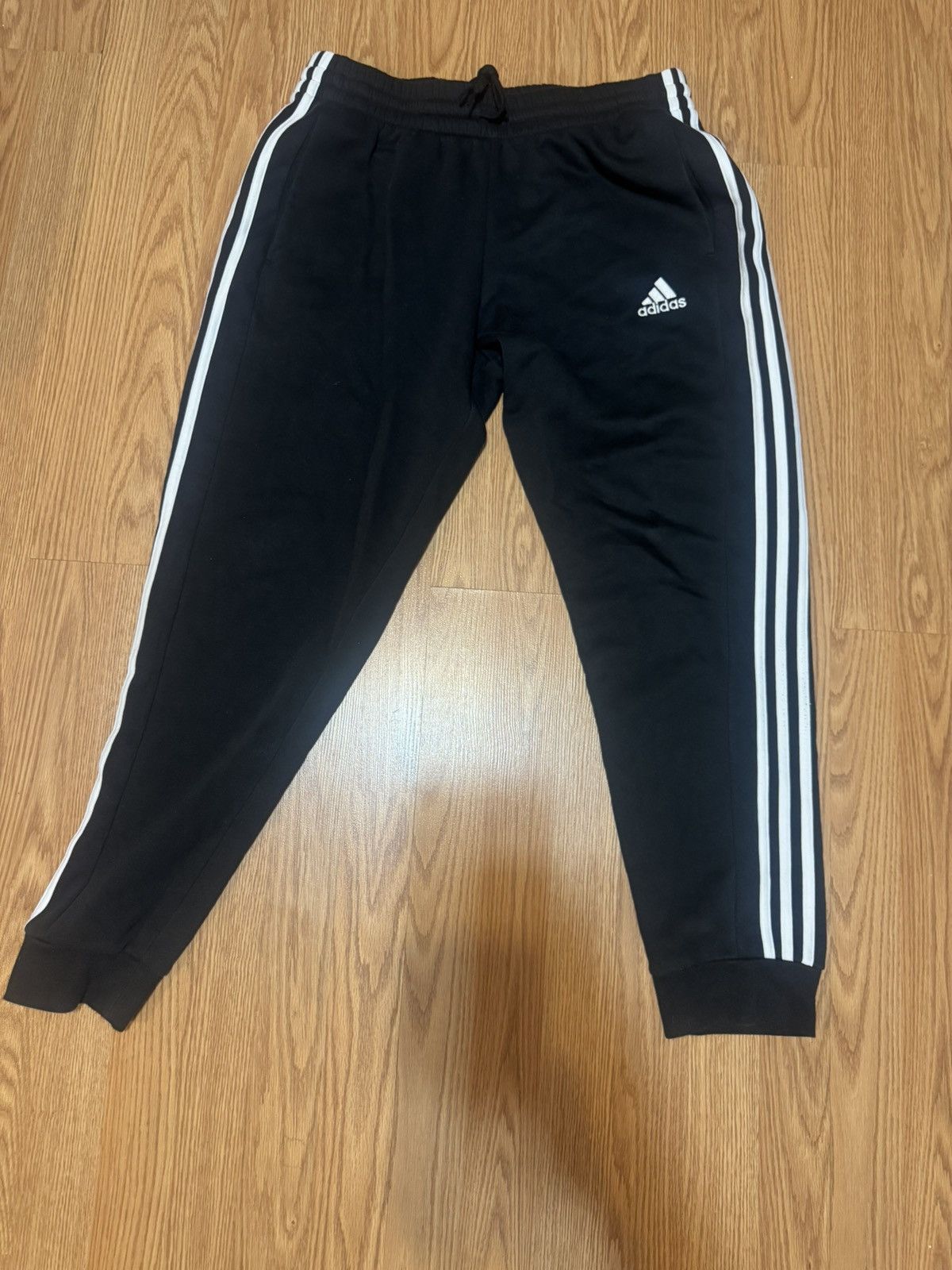 Adidas Adidas sweatpants Size US 32 / EU 48 - 1 Thumbnail