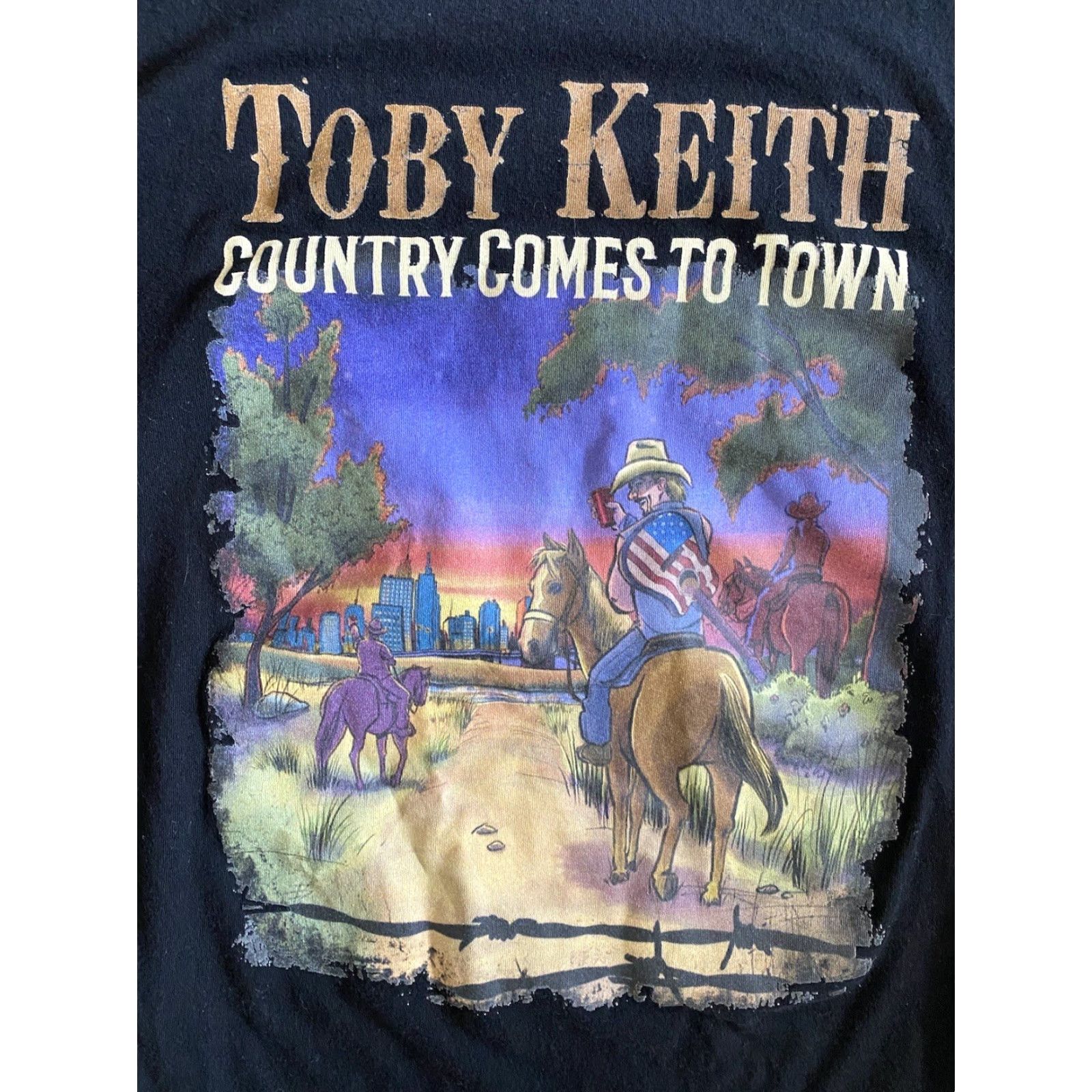 American Apparel VINTAGE Toby Keith American Apparel Men’s L Country Comes To Town Double Sided T Shirt Size US L / EU 52-54 / 3 - 3 Thumbnail