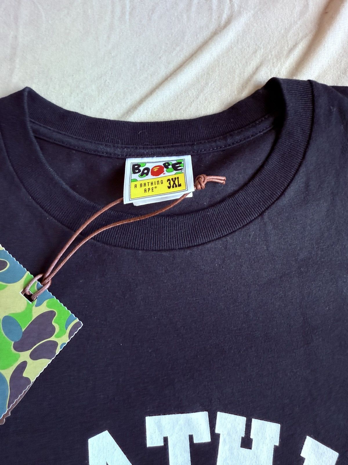 Bape 3XL Tokyo neon college tee Size US XXL / EU 58 / 5 - 3 Thumbnail