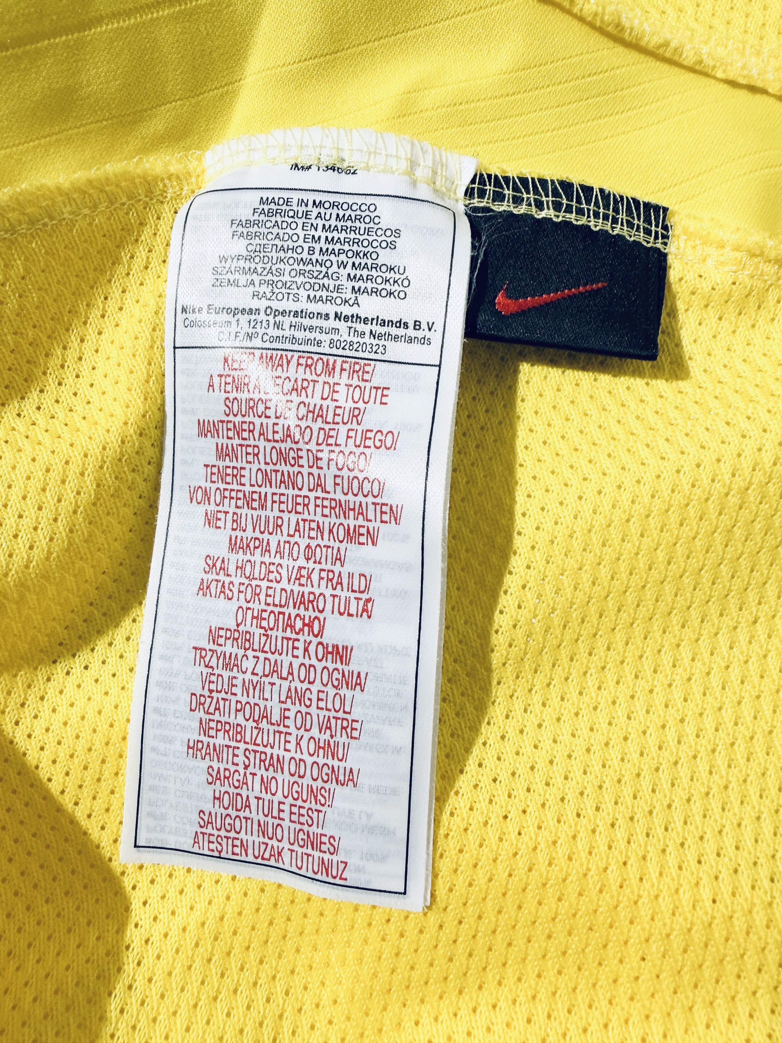 Nike Arsenal Champions League Away Jersey 2003 - 2004 Size US M / EU 48-50 / 2 - 13 Thumbnail
