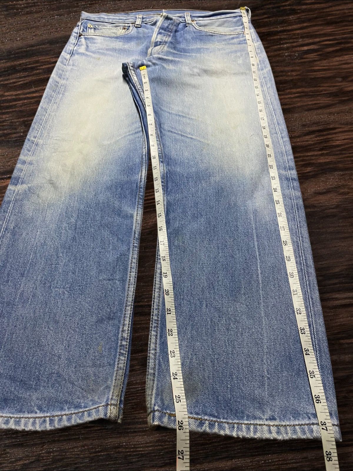 Levi's Vintage Levis 501 Faded Wash Distressed Loose Jeans Size US 32 / EU 48 - 14 Thumbnail