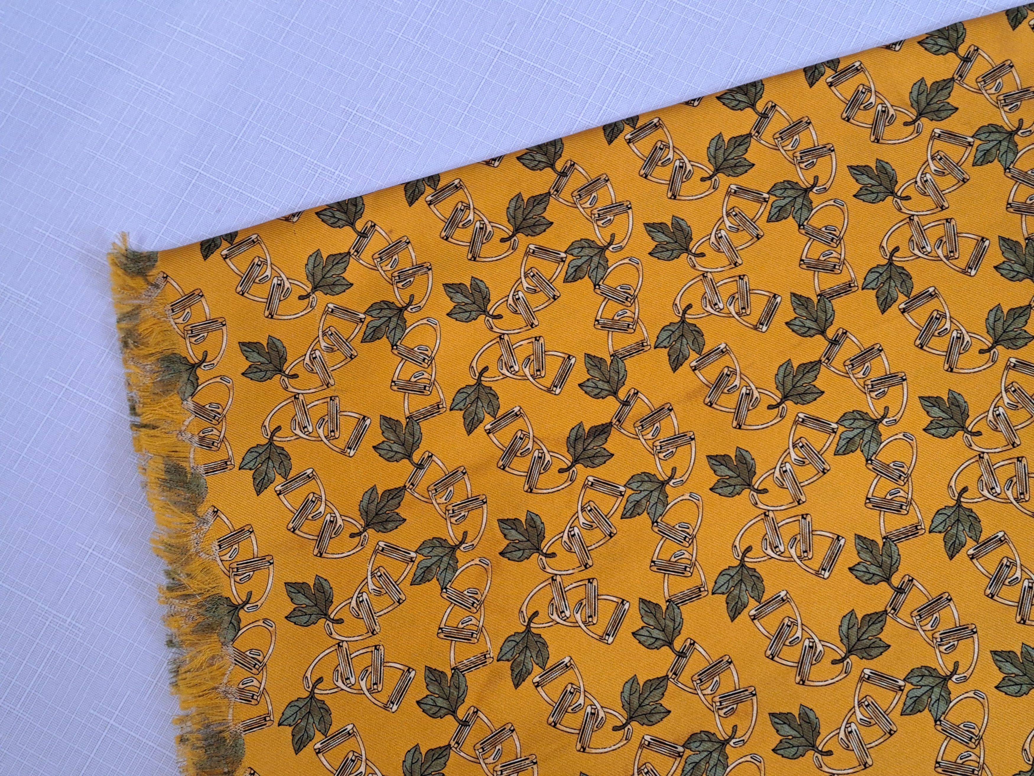 Celine CELINE vintage 1980 silk scarf. Made in Italy Size ONE SIZE - 9 Thumbnail