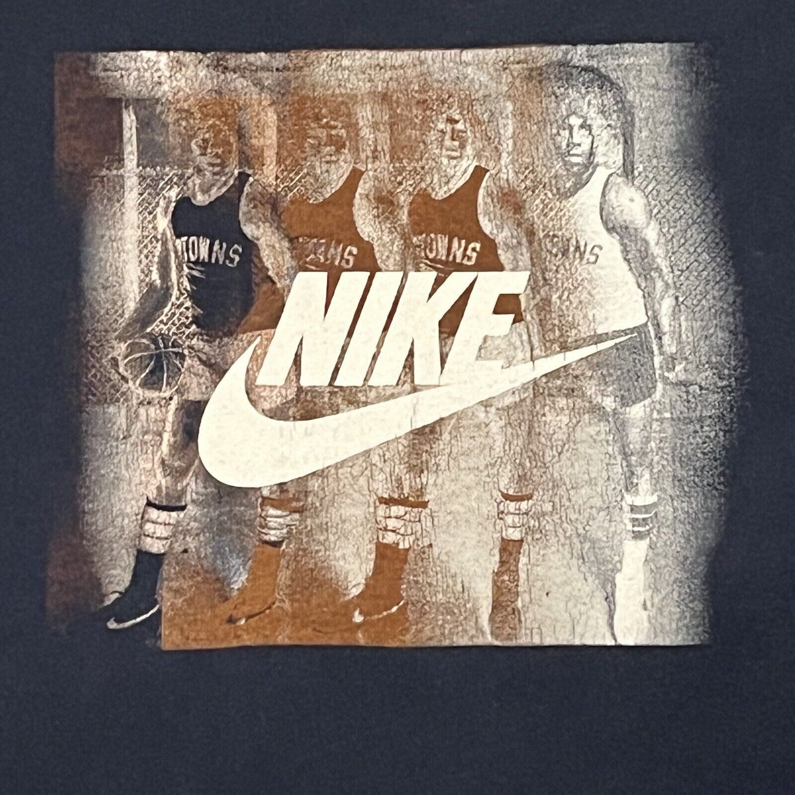 Nike Vintage 2000’s Y2K Nike S/S Graphic T-shirt Size XXL Navy Size US XXL / EU 58 / 5 - 4 Thumbnail