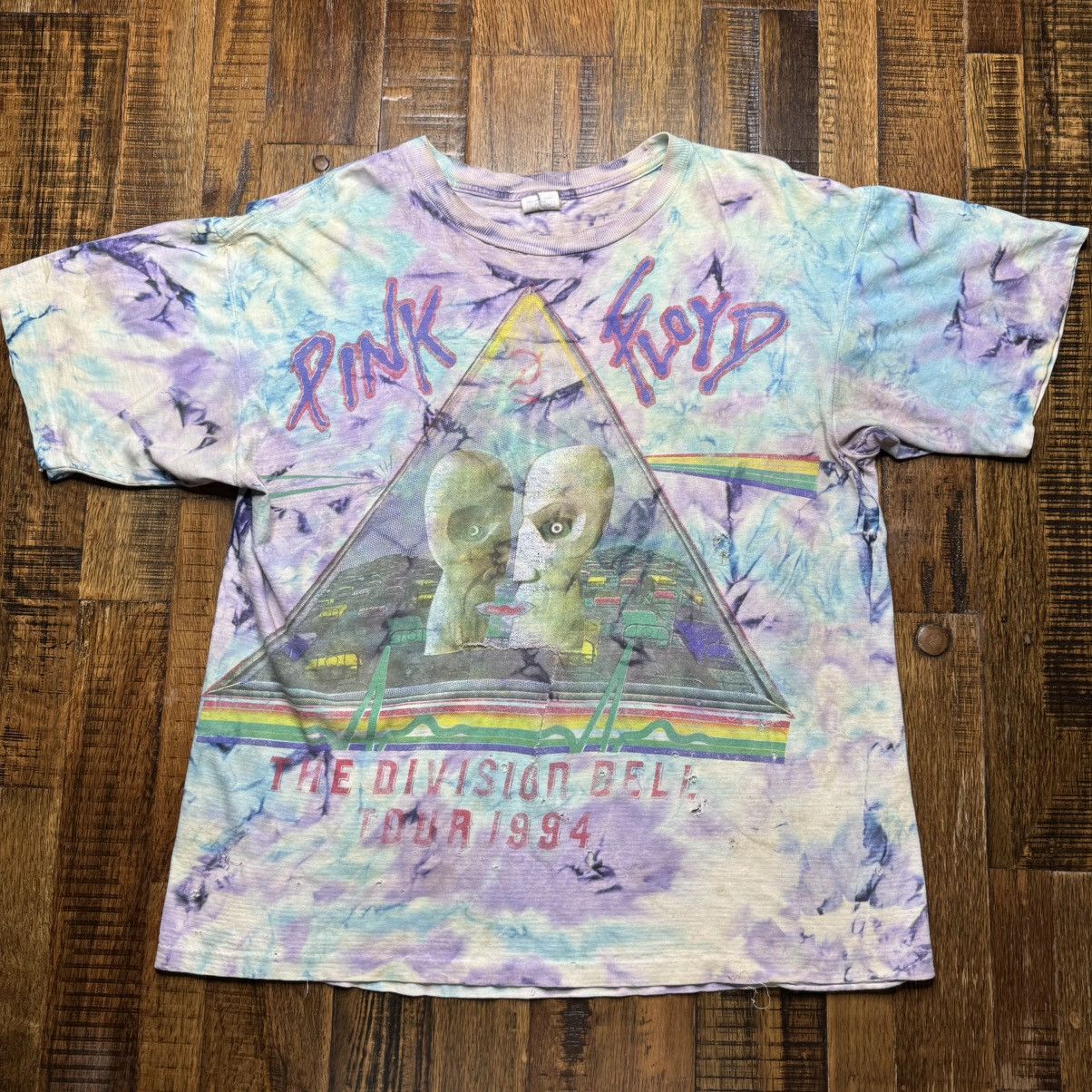Pink Floyd 1994 Pink Floyd Division Bell Tour Tee Tie-Dye VTG Size US L / EU 52-54 / 3 - 1 Thumbnail