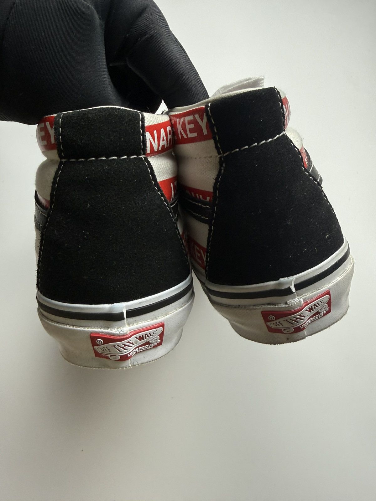 Undercover × Vans Vans x Undercover OTW Sk8 - Mid 83 “Anarchy is the Key” Size US 9 / EU 42 - 9 Thumbnail