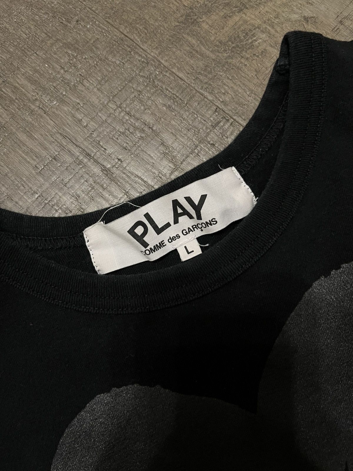 Comme des Garcons CDG hearts tee Size US L / EU 52-54 / 3 - 3 Thumbnail