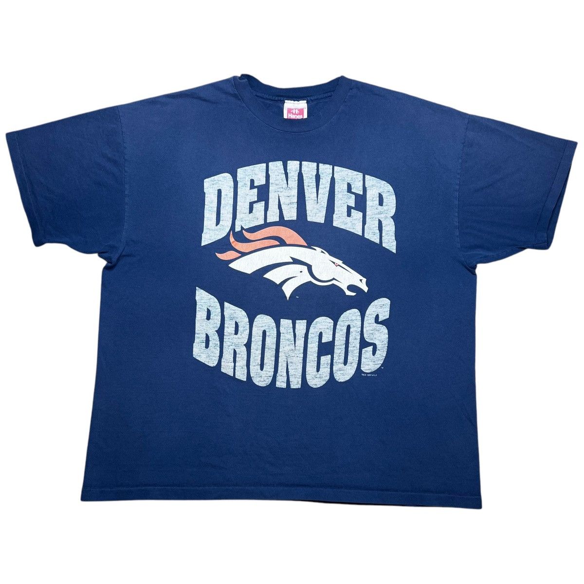 NFL × Vintage Vtg 1997 NFL Denver Broncos Logo Spell Out 3D Graphic Tee Size US XXL / EU 58 / 5 - 1 Thumbnail