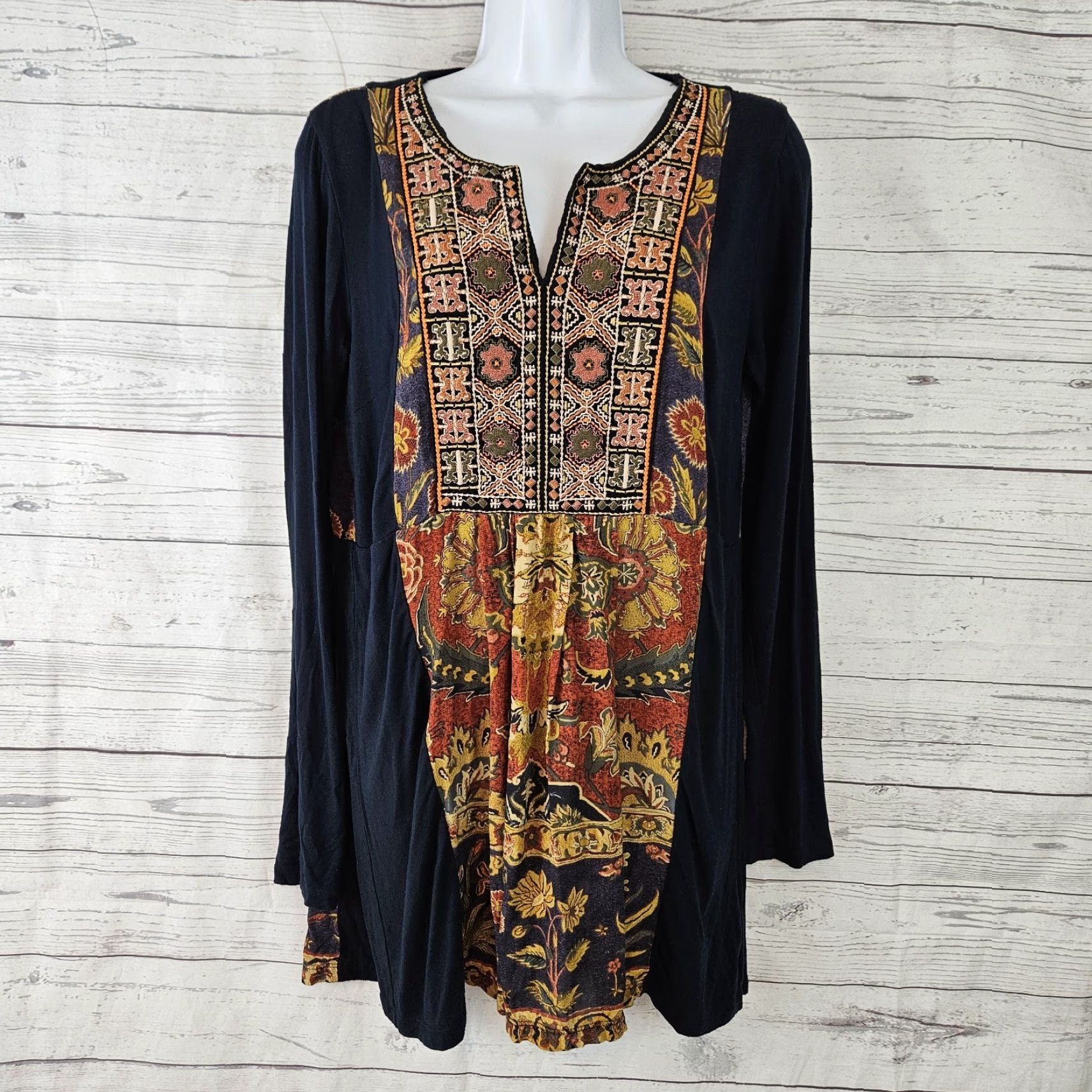 Soft Surroundings Soft Surroundings Womens Embroidered Blue Top Sz Small Long Sleeve Blouse Floral Primary Size S / US 4 / IT 40 - 2 Thumbnail