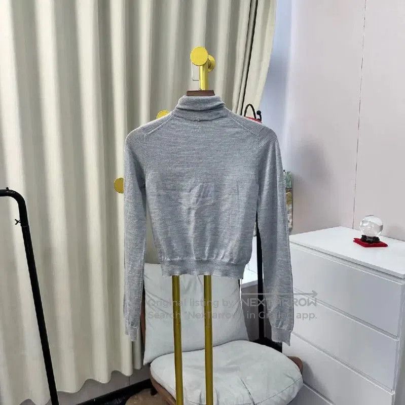 Miu Miu Miu Miu Gray Cashmere Sweater . Size M / US 6-8 / IT 42-44 - 2 Thumbnail