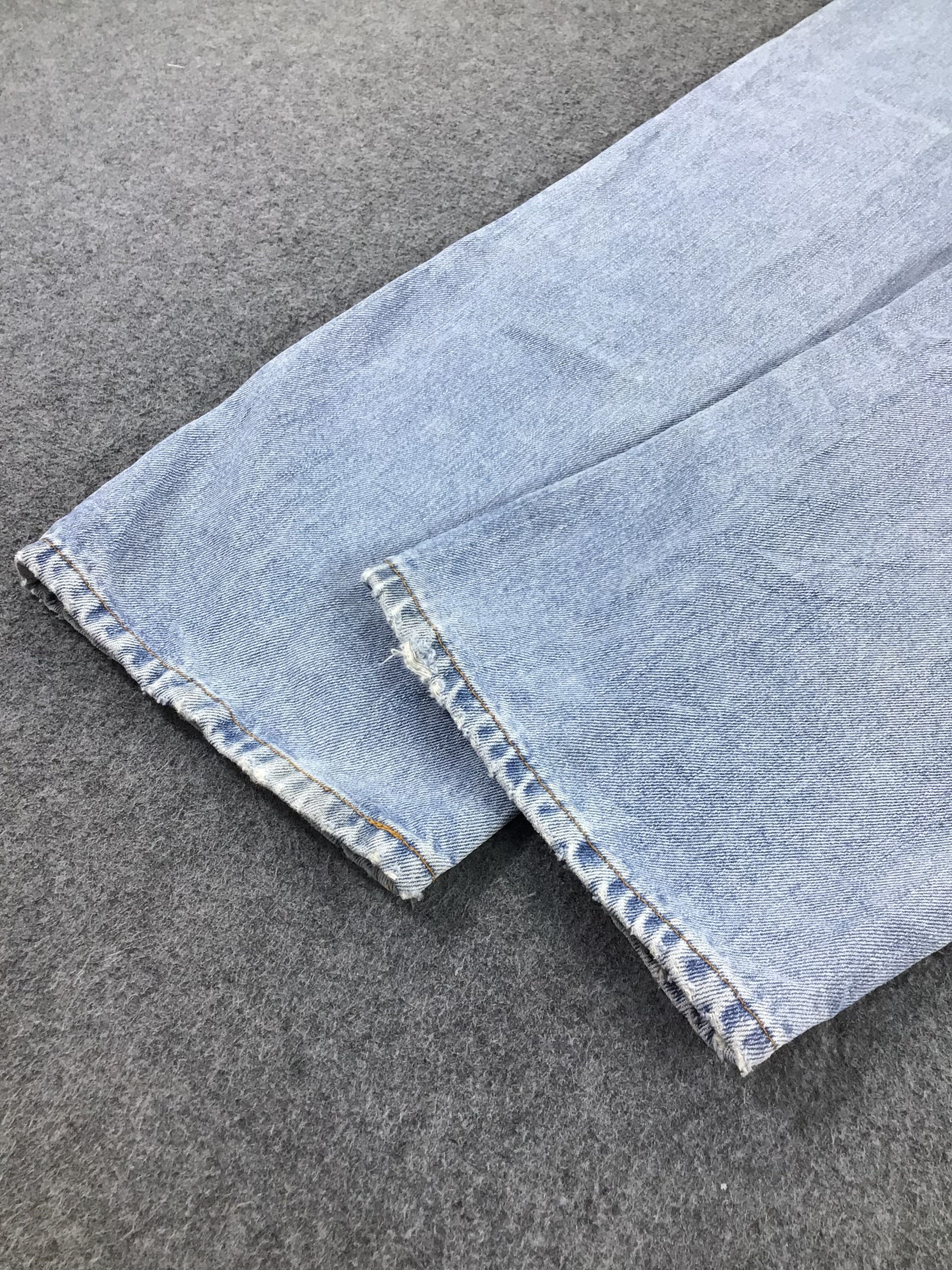 Levi's Vintage Levis 505 Jeans-J883 Size US 35 - 6 Thumbnail