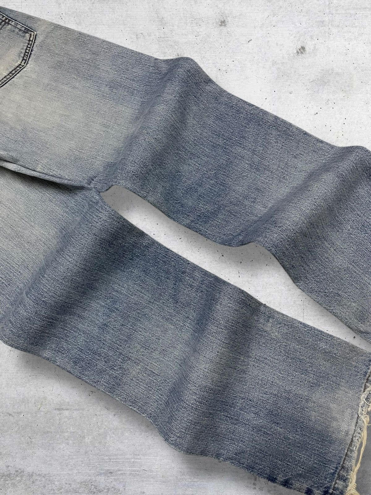 Levi's Vintage Clothing VINTAGE 501 LEVIS USA DESIGNER 90S OG SPLASH RIPPED DENIM Size US 29 - 14 Thumbnail
