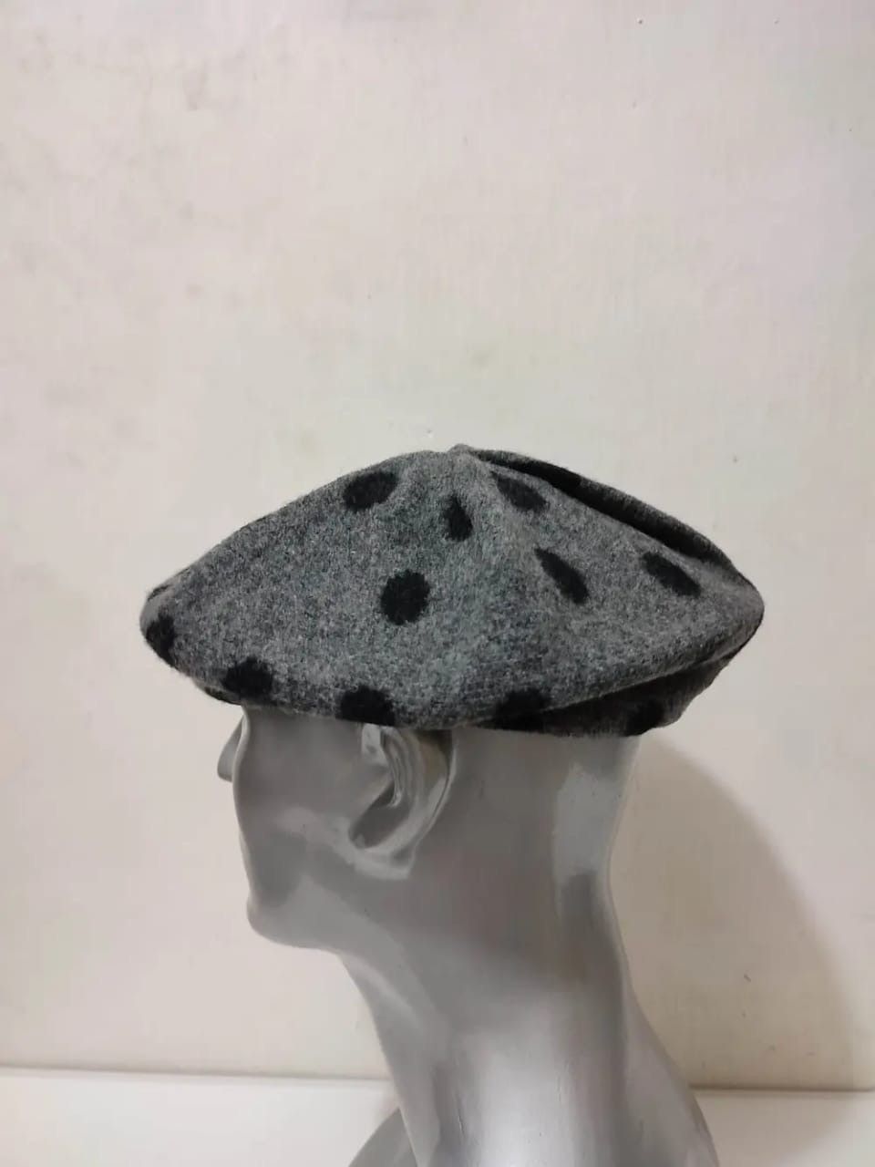 Other Unknown Japanese Dots Barret hats Size ONE SIZE - 5 Thumbnail