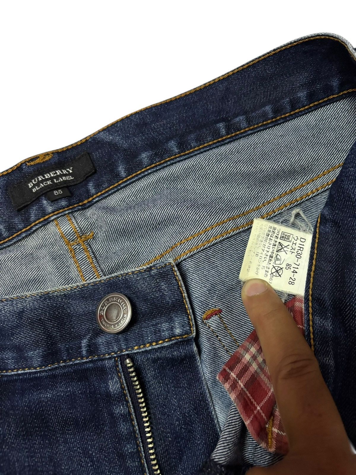 Burberry Vtg Burberry Black Label Selvedge Distressed Jeans Size US 34 / EU 50 - 14 Thumbnail