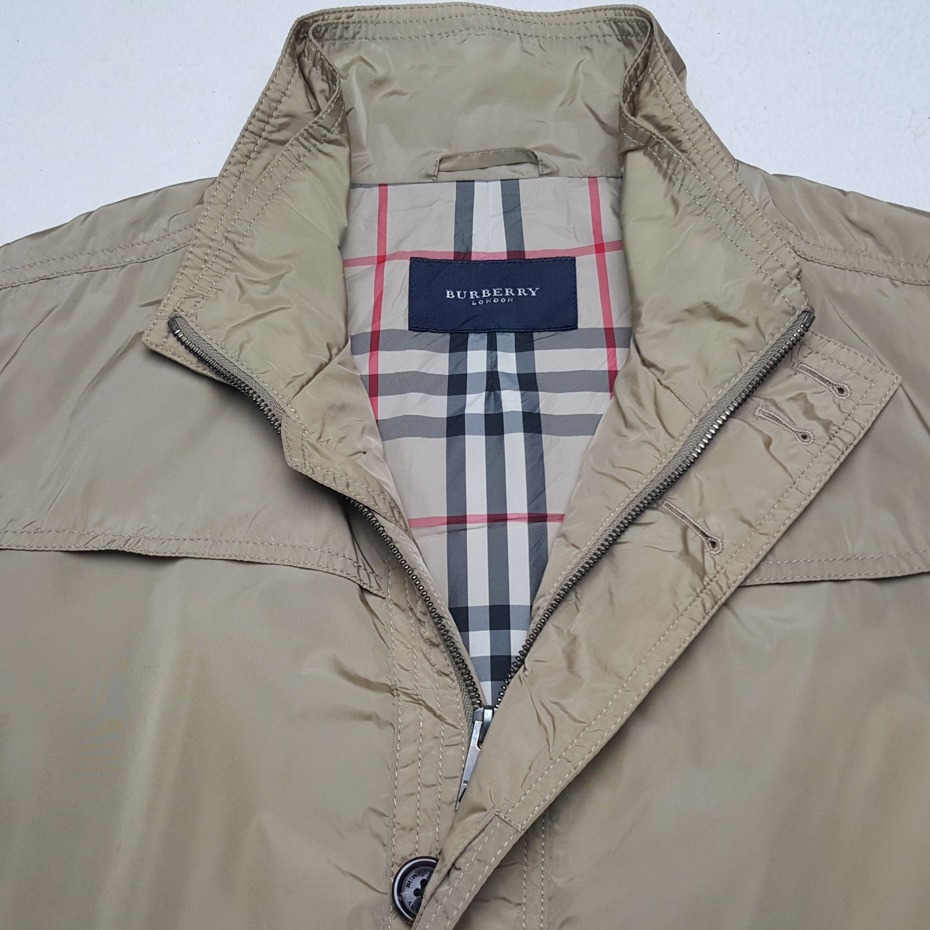 Burberry × Vintage Vintage Burberry London Nove Check Custom Spell Out Jacket Size US L / EU 52-54 / 3 - 5 Thumbnail