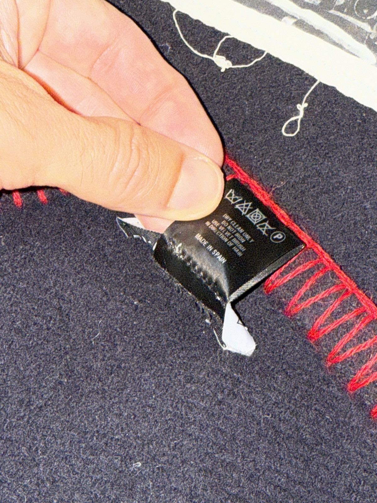 A$AP Rocky × JW Anderson J.W. Anderson x A.$.A.P Rocky Blanket Size ONE SIZE - 7 Thumbnail
