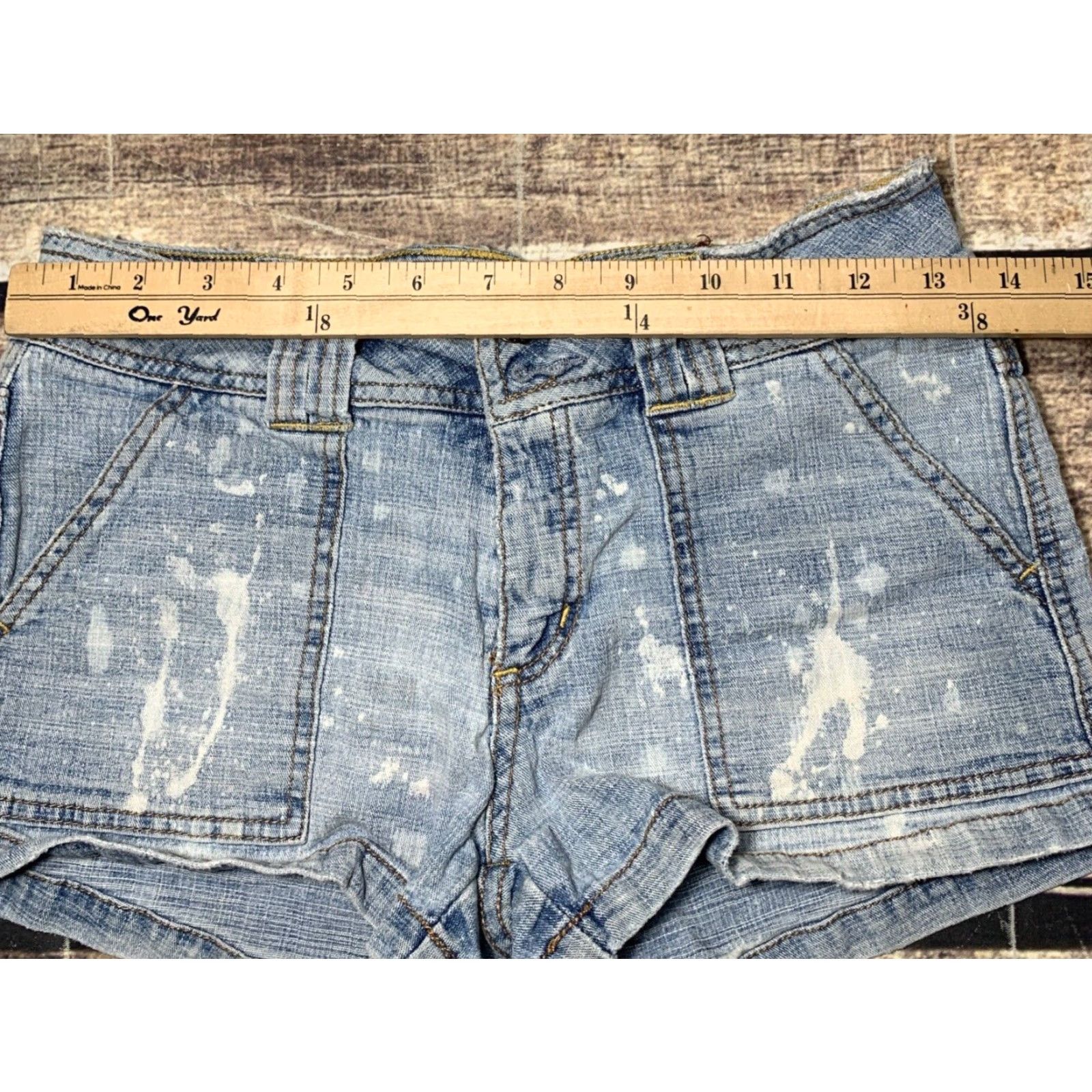 Vintage Womens Bongo Shorts Denim Distressed Flat Front 28 in Waist Size 5 Stretch Let Me Benediction? Size 28" / US 6 / IT 42 - 4 Thumbnail