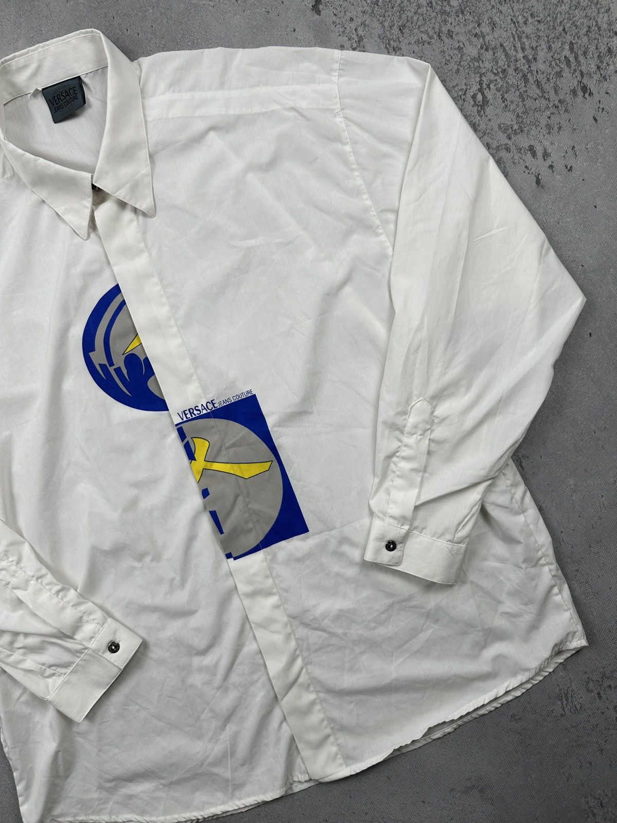 Versace Jeans Couture Archive Versace Jeans Couture Graphic White Shirt Y2K 90s Size US XL / EU 56 / 4 - 12 Thumbnail