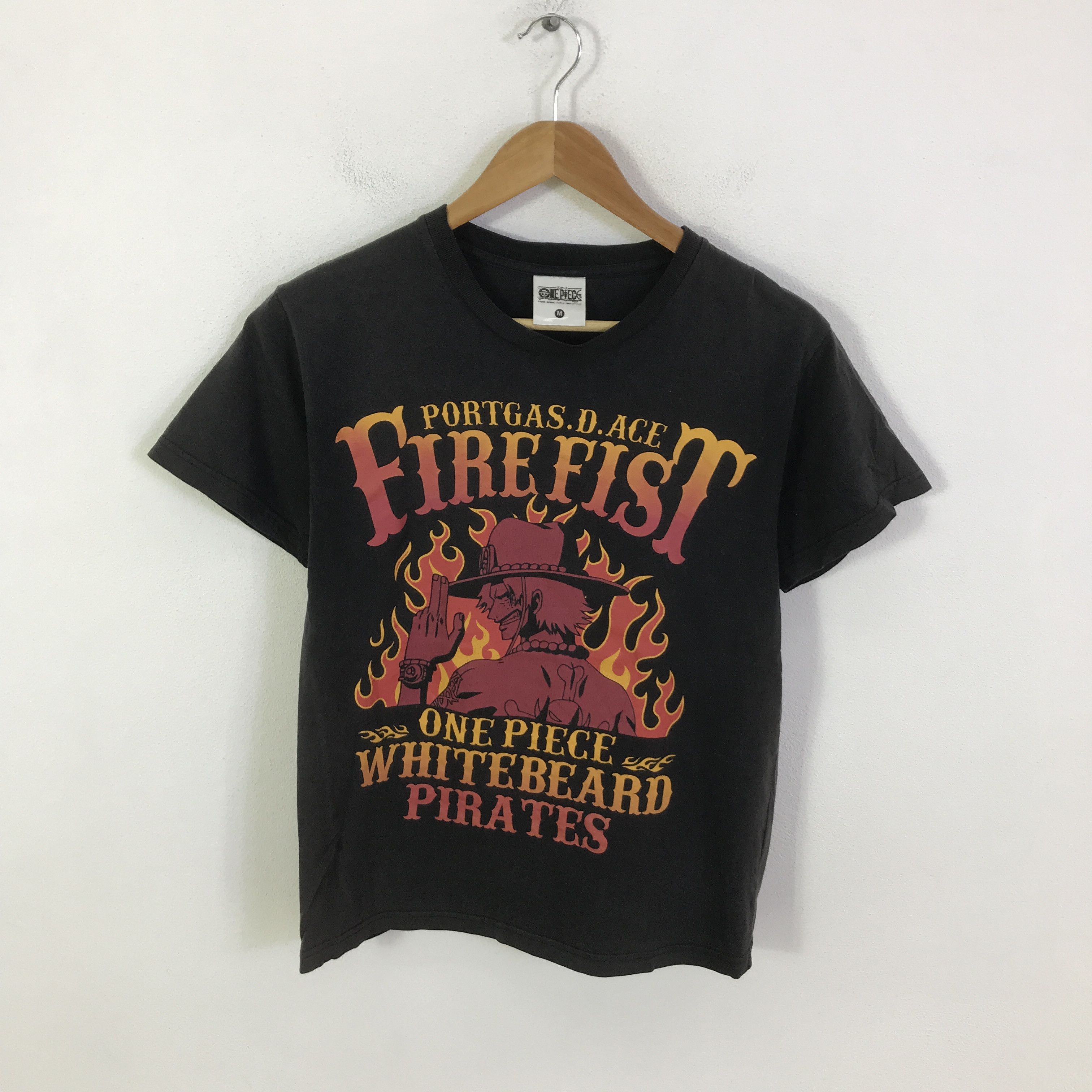 One Piece one piece black faded t-shirt K117B12 Size US M / EU 48-50 / 2 - 1 Thumbnail