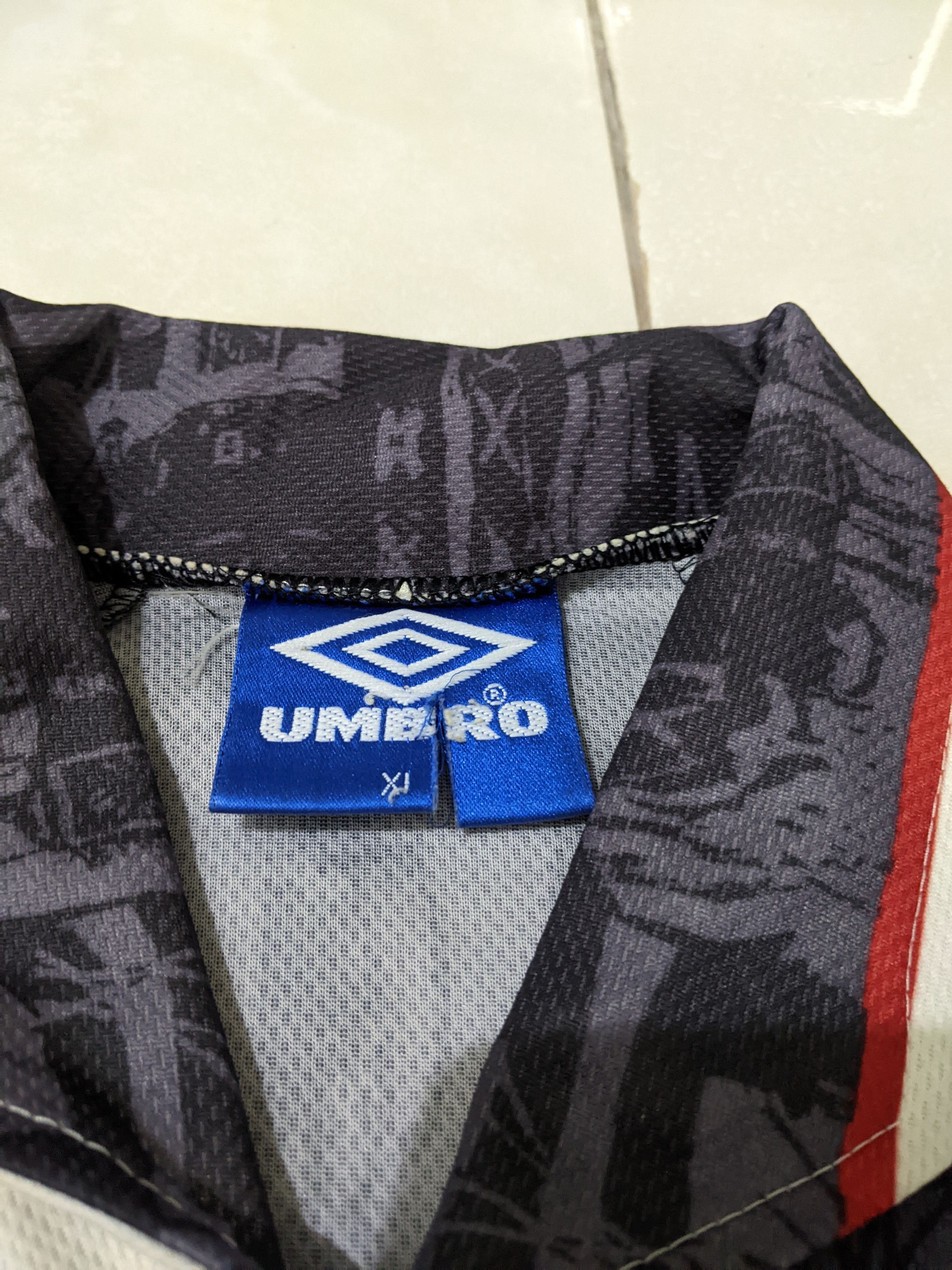 Umbro Jersey Ajax Amsterdam away 96-97 Overmars football shirt Size US XL / EU 56 / 4 - 6 Thumbnail