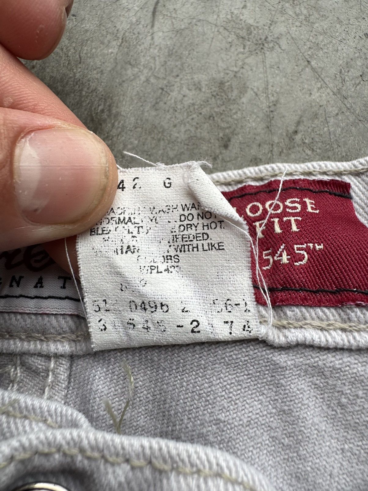 Levi's Vintage 90’s/2000’s Levi’s 545 Whote Distressed Jorts Size US 36 / EU 52 - 6 Thumbnail