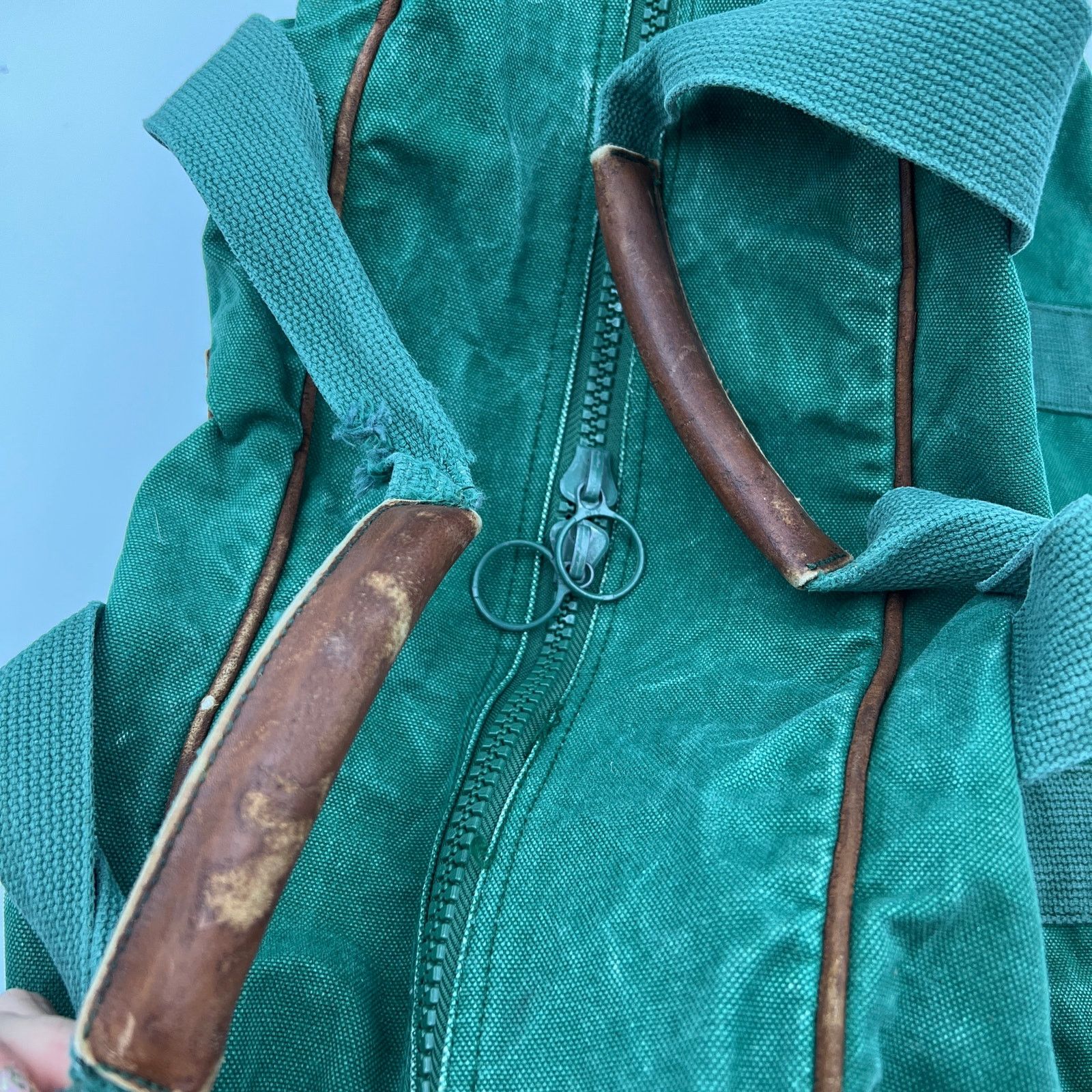 J.Crew Vintage J.Crew Green Canvas Duffle Bag Size ONE SIZE - 7 Thumbnail