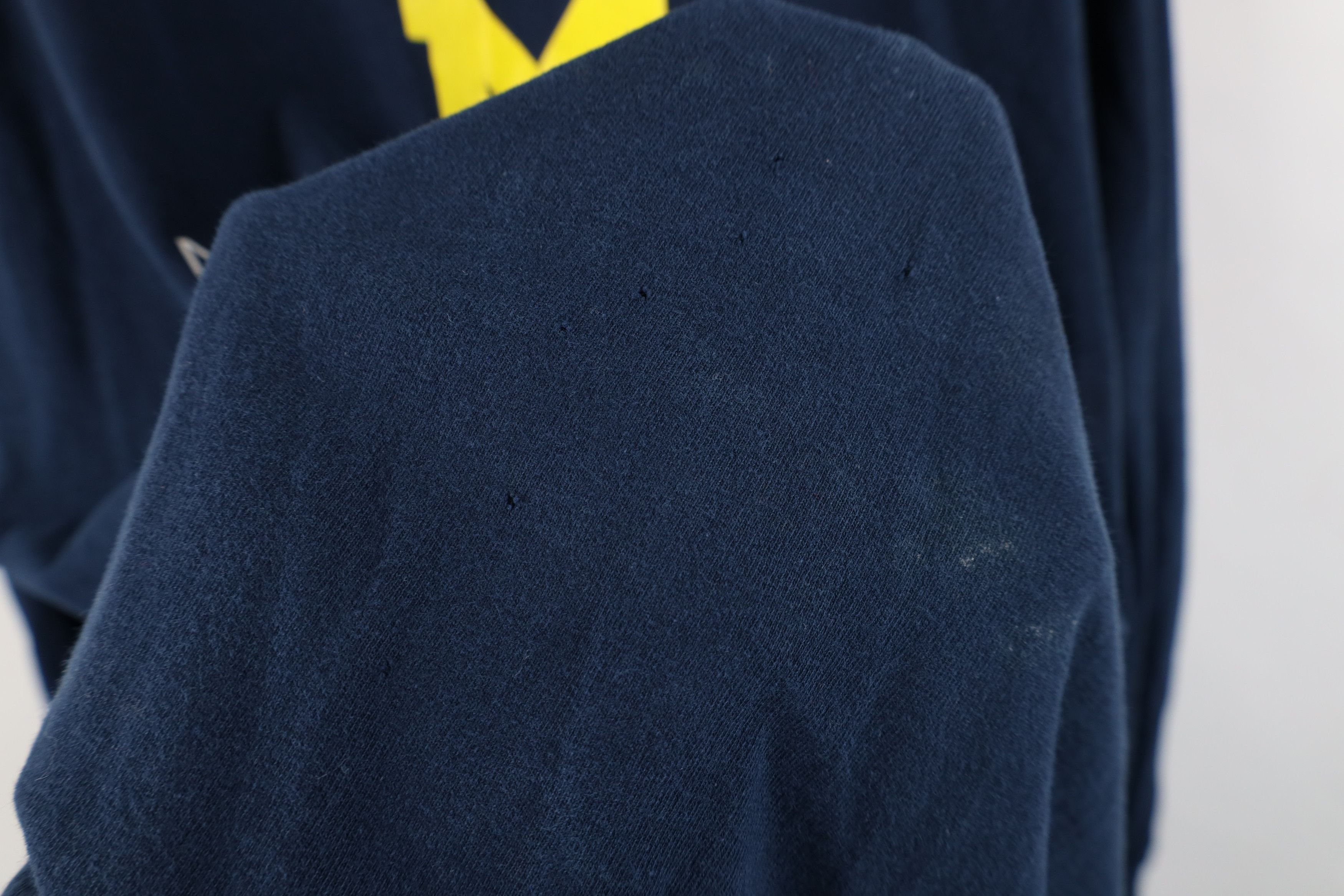 Vintage Vintage 90s University of Michigan Long Sleeve T-Shirt USA Size US XL / EU 56 / 4 - 6 Thumbnail