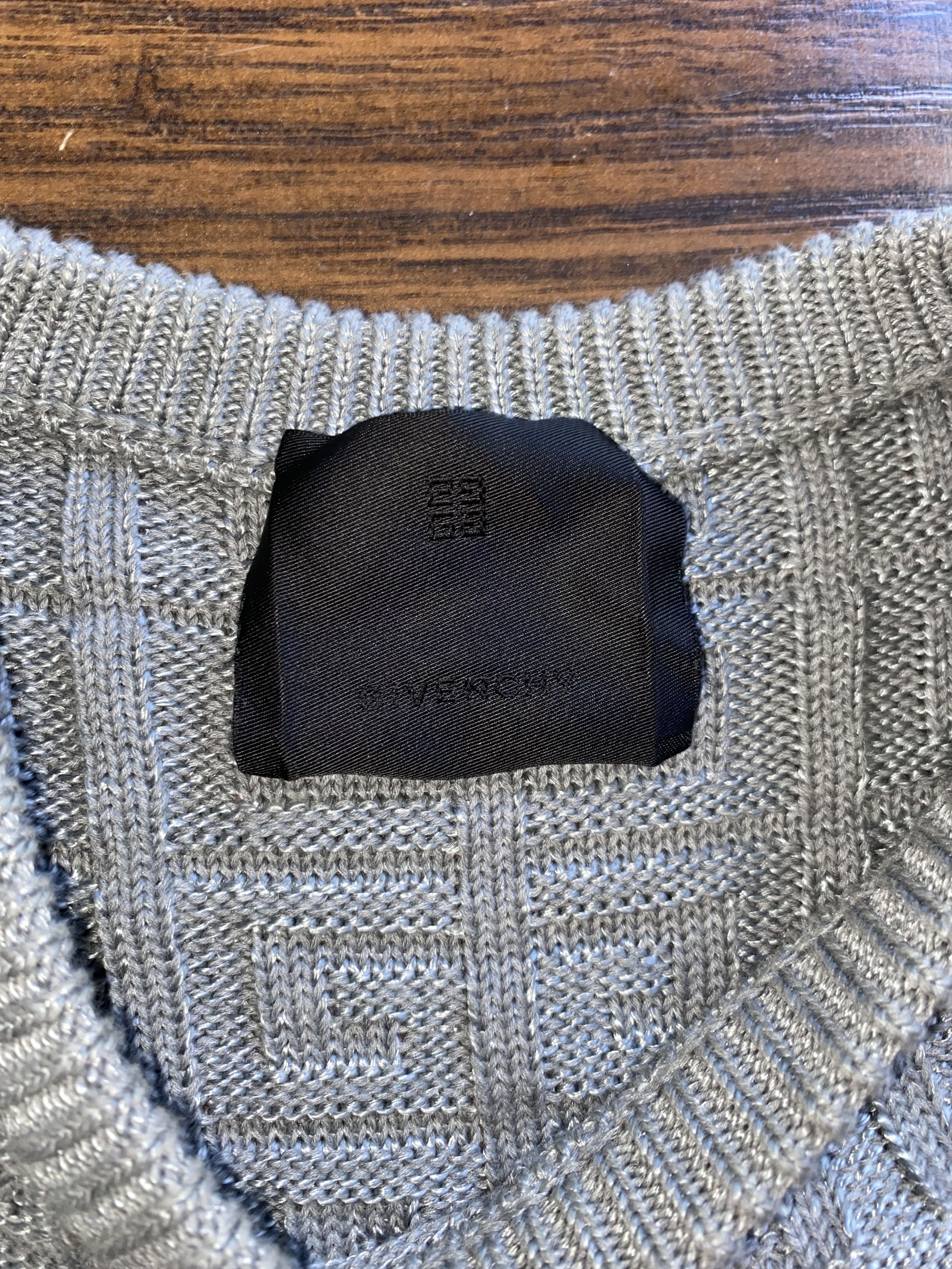 Givenchy Givenchy Grey Embossed 4G Sweater Size US XL / EU 56 / 4 - 3 Thumbnail