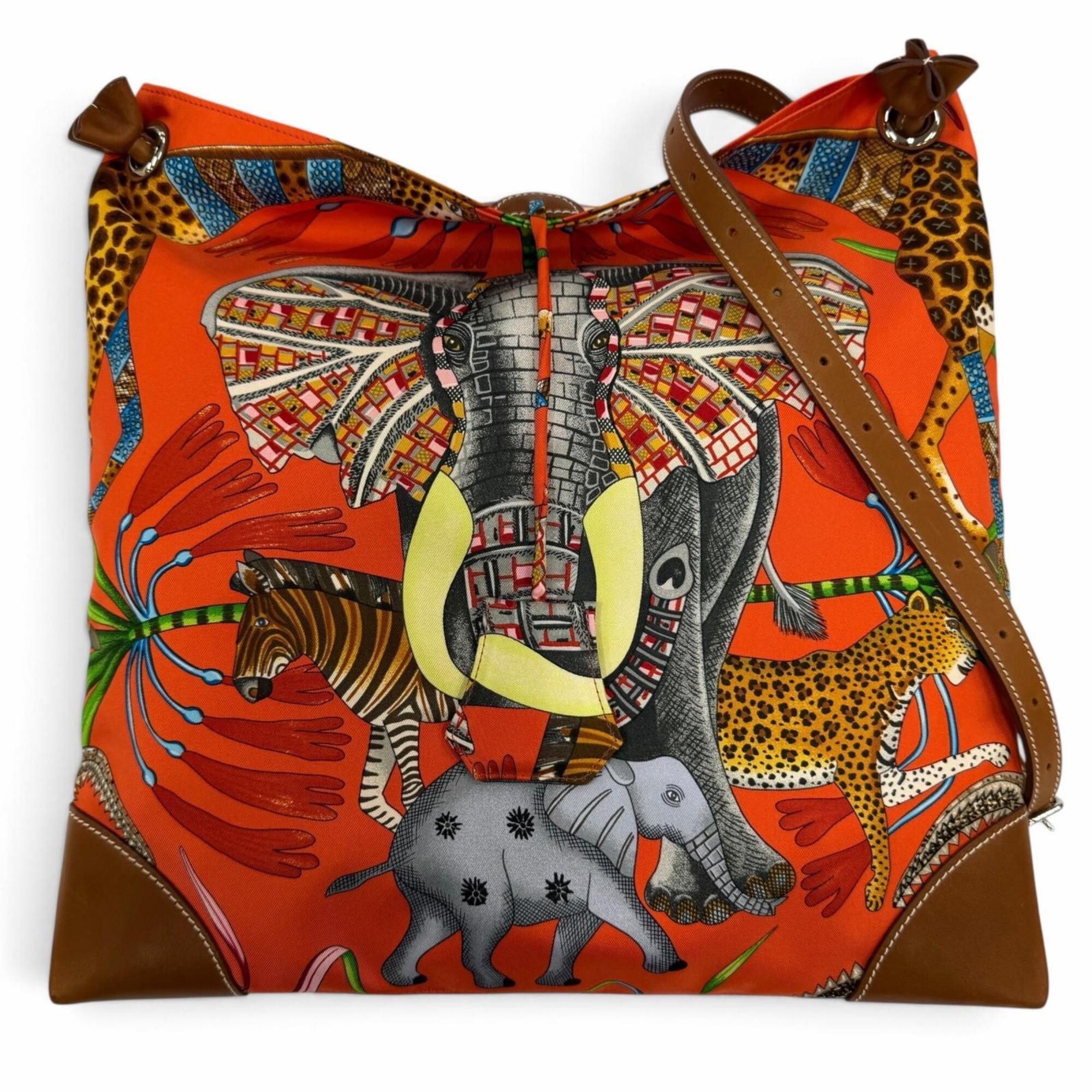 Hermes HERMES Silky City 33 PM La Marche du Zambeze (The March on the Zambezi River) 100% Silk Barenia Orange Poppy Fauve Shoulder Bag, X Stamp, Made in France, Women's, with Dust Bag Size ONE SIZE - 1 Thumbnail