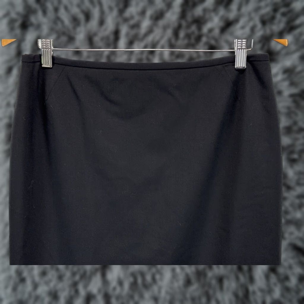 Vintage Lafayette 148 Women's Pencil Skirt In Black Wool 10 Career Capsule Skirt Size 32" / US 10 / IT 46 - 1 Thumbnail