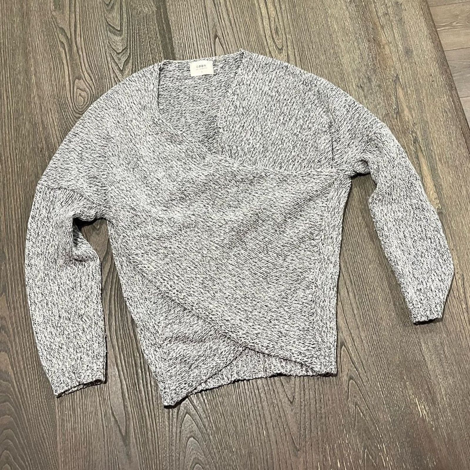 Vintage Aeon Los Angeles Sweater Wrap Front Knit Long Sleeve V-NeckS Size S / US 4 / IT 40 - 1 Thumbnail