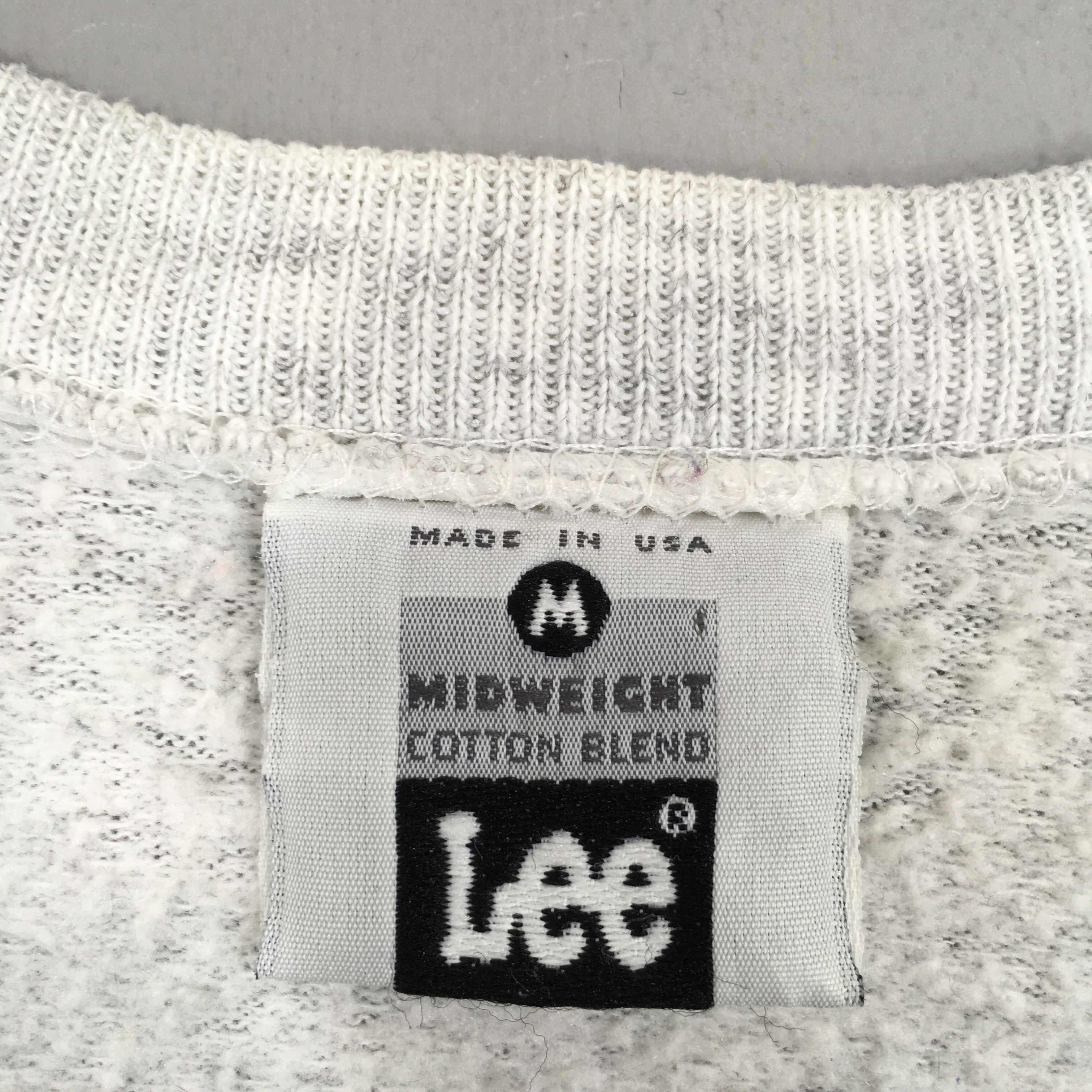 Lee × Vintage Vintage 90's Lee Usa Gray Sweatshirt Medium Size US M / EU 48-50 / 2 - 6 Thumbnail